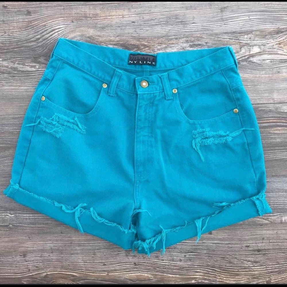 Vintage denim shorts!
